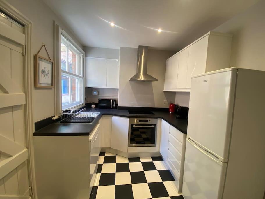Sl - Fabulous 2 Bed Character Property Close To Town Stratford-upon-Avon Eksteriør bilde